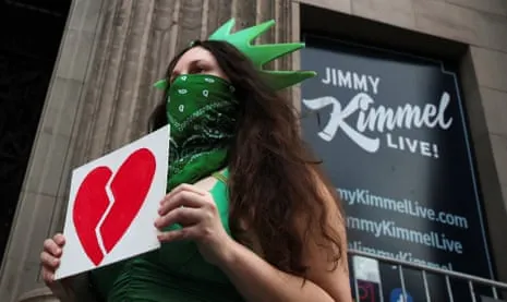 Trump Hails Jimmy Kimmel Program Cancellation as TV Stations Replace Broadcast with Charlie Kirk Tribute